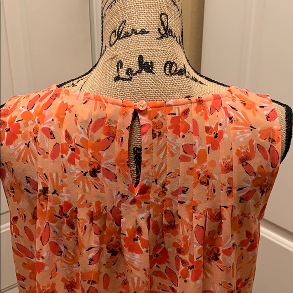 Loft Floral Blouse - Picture 4 of 7